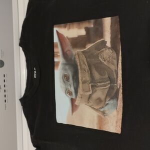 Star Wars Mando small t-shirt